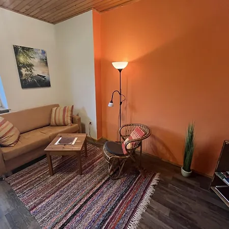 格鲁伯埃德曼普通公寓和一室公寓 公寓