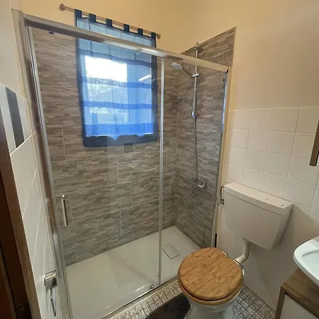 格鲁伯埃德曼普通公寓和一室公寓 * Pernegg an der Mur